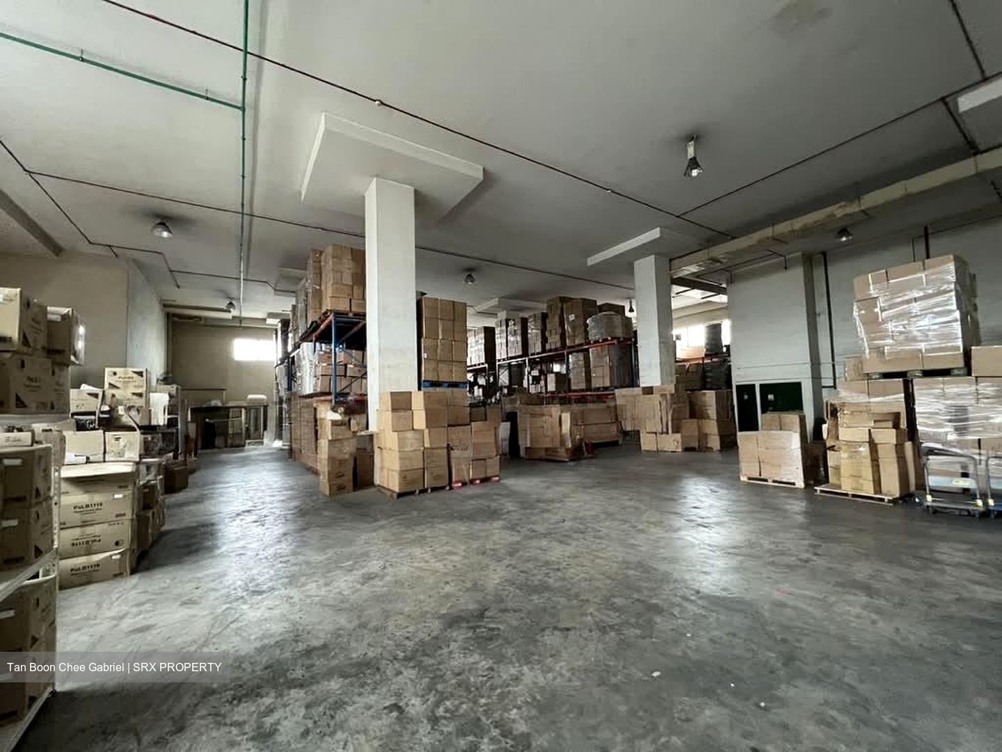 Gul Crescent (D22), Warehouse #538400011